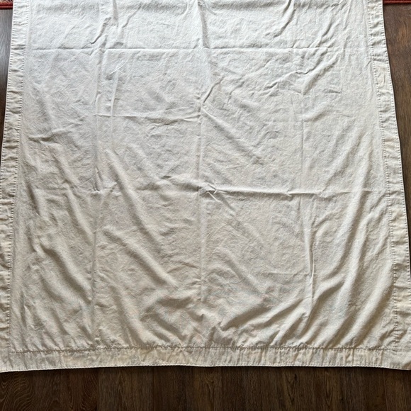 Waverly Garden Room Black and White Toile Print Tablecloth - Picture 10 of 10